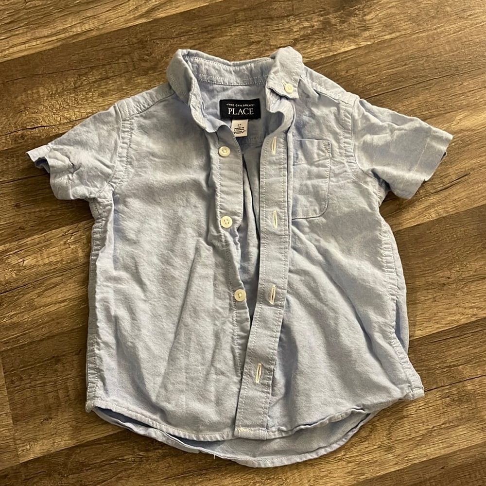 The Children’s Place, toddler boy button down shirt. Size 2T.